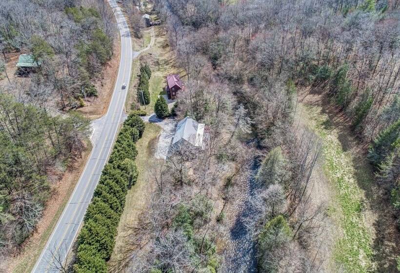 Blairsville River Cabin
