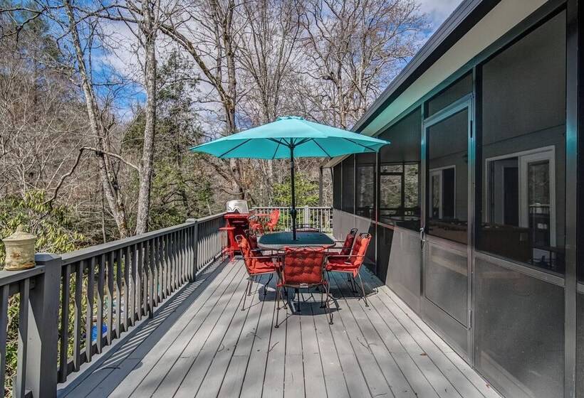 Blairsville River Cabin