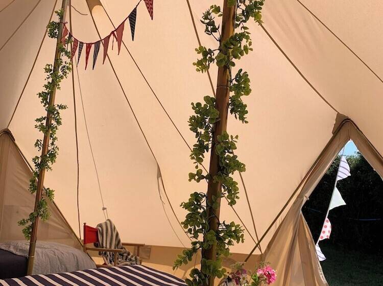 Boutique Luxury Bell Tent Near Torpoint