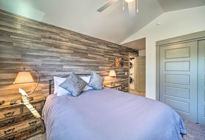Bozeman Stand Alone Home W/ River Access!