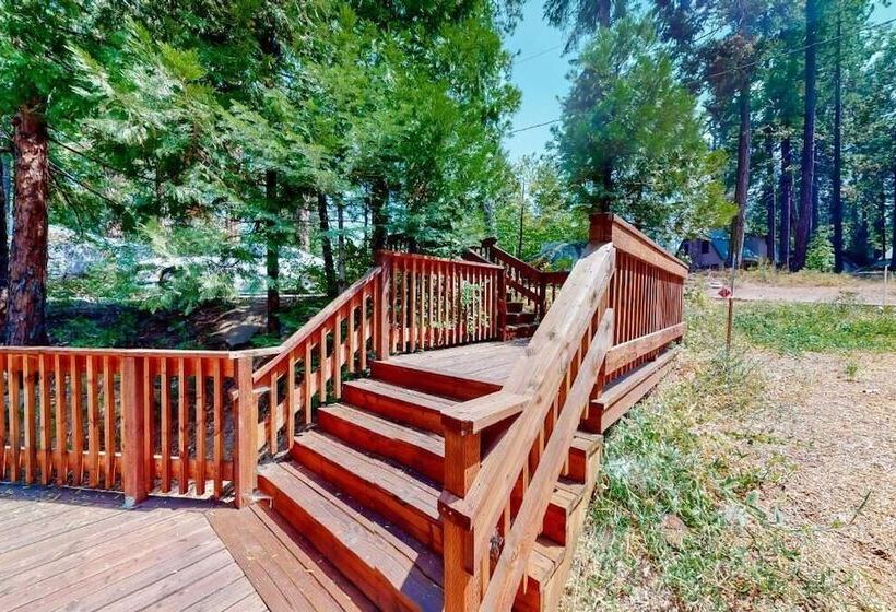 Cc Cabin Full Game Room! Wrap Around Deck!