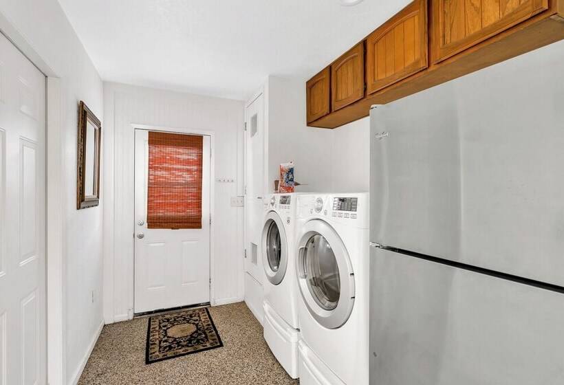 Cc Cabin Full Game Room! Wrap Around Deck!