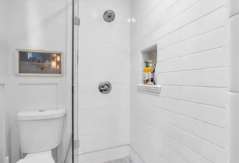 Cc Cabin Full Game Room! Wrap Around Deck!