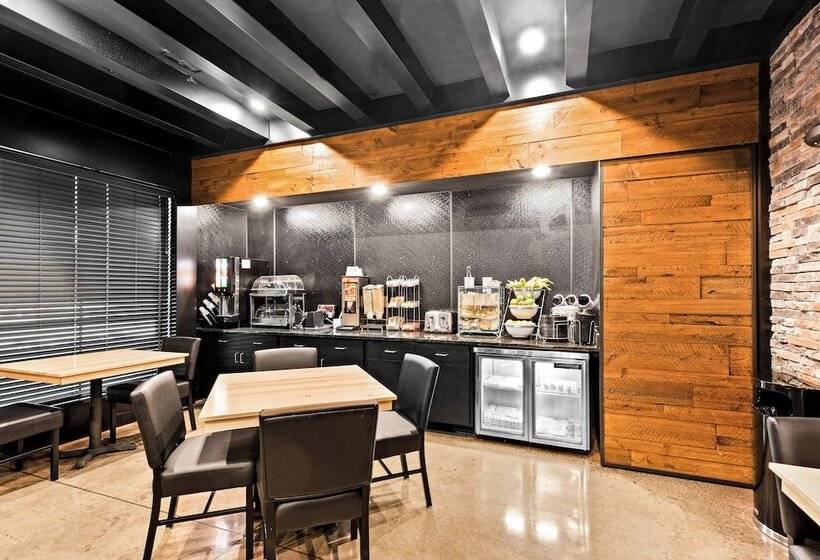 Cobblestone Hotel & Suites Wickenburg