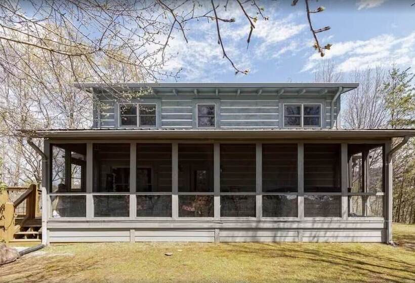 Family Adventure Lodge