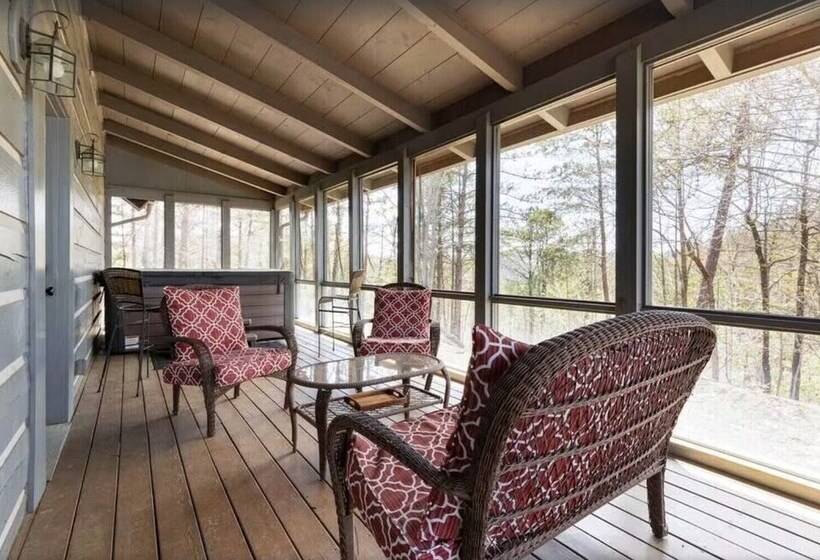 Family Adventure Lodge