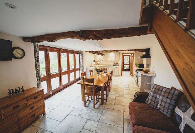 Hawley Farm Self Catering Holiday Accommodation