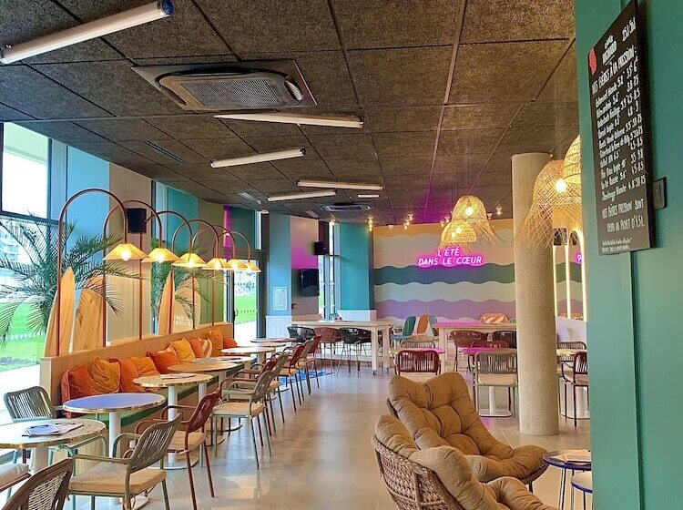 Хостел The People Caen