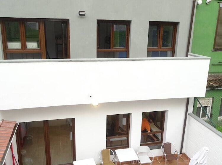 مسافرخانه Albergue Roma