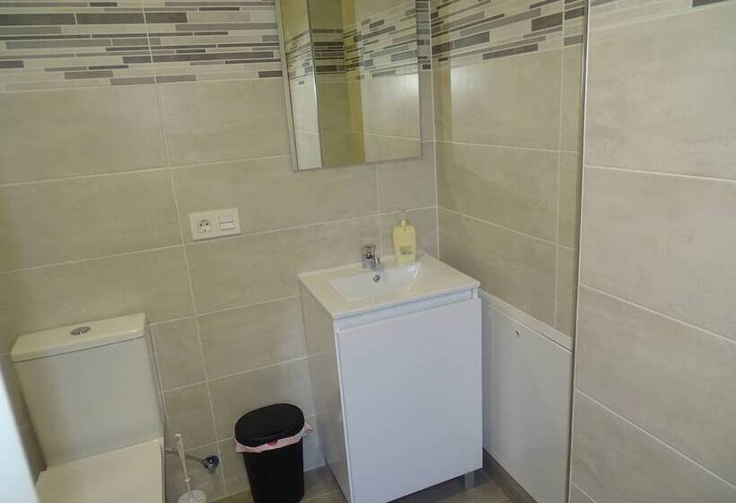 مسافرخانه Albergue Roma