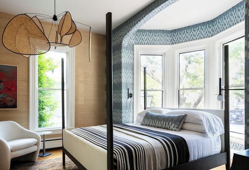 簡易ホテル The Swain House At 21 Broad