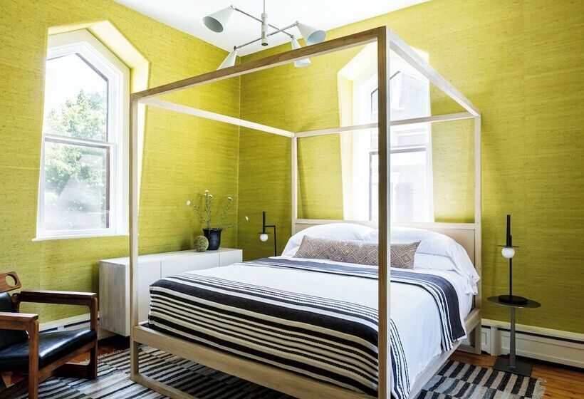 簡易ホテル The Swain House At 21 Broad