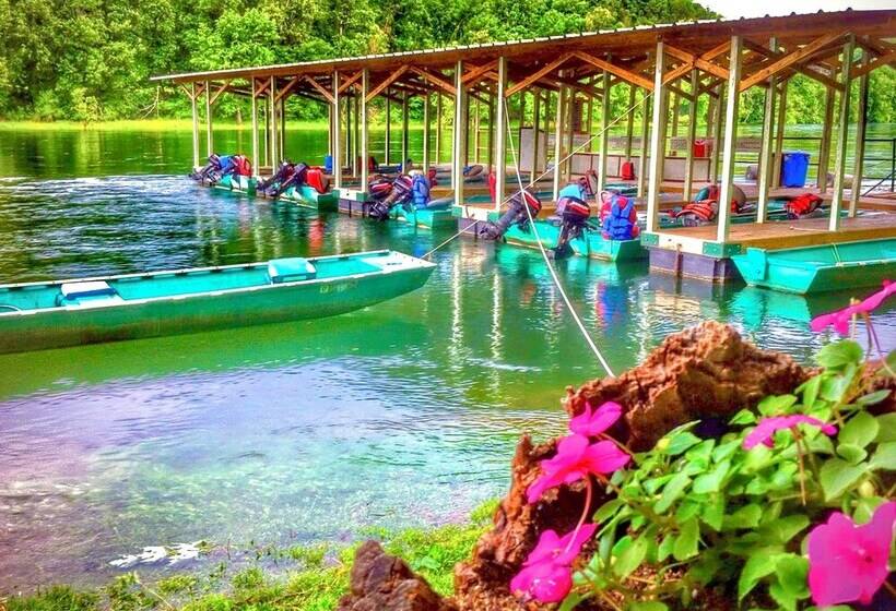 فندق 669 Rainbow Landing Dr