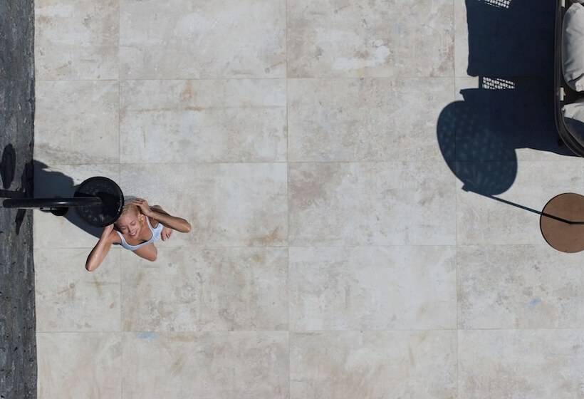 酒店 Aernia Suites & Art