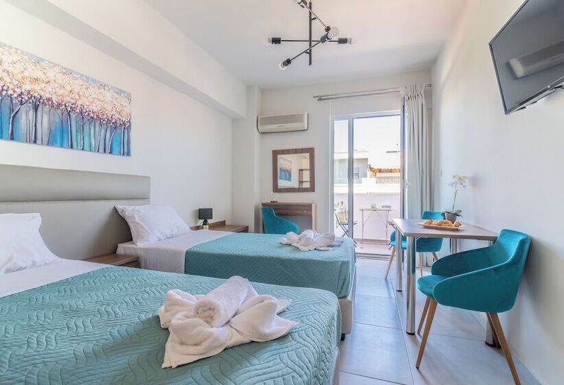 בית מלון כפרי Asterion Luxury Studios Airport