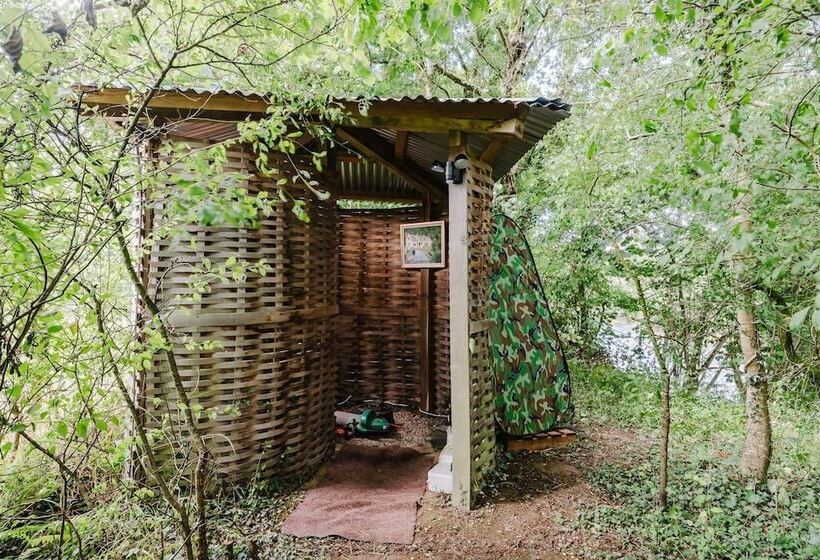 فندق Beautiful Riverside Lodge In Newbridge On Wye