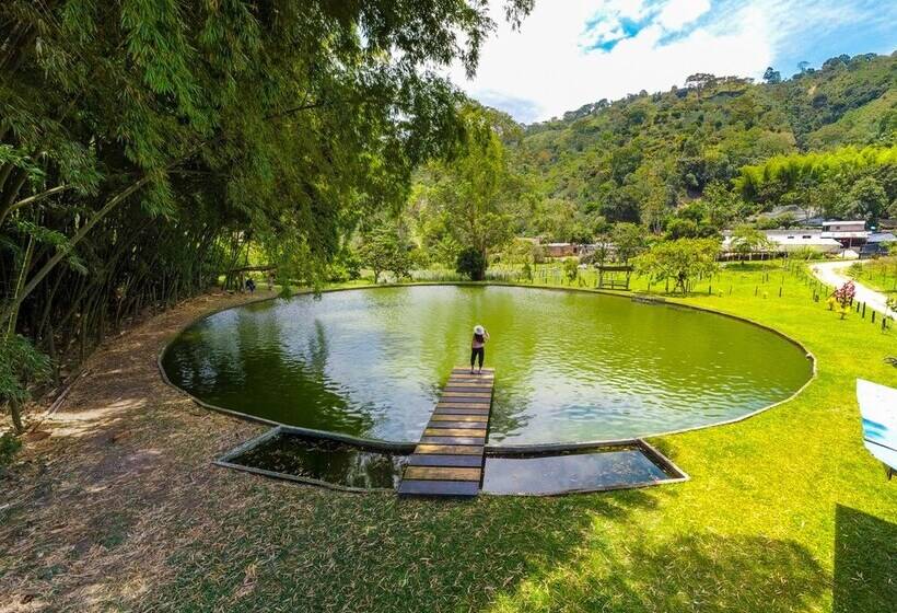 ホテル Campestre El Triunfo