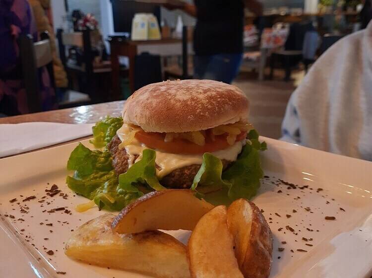 ホテル Campestre El Triunfo