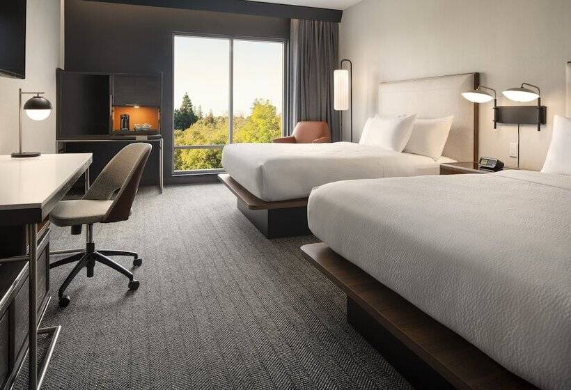 هتل Courtyard By Marriott Bozeman