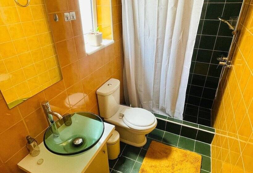 בית מלון כפרי Cozy Nest   2min To Beach, 6min Walk To Old Town