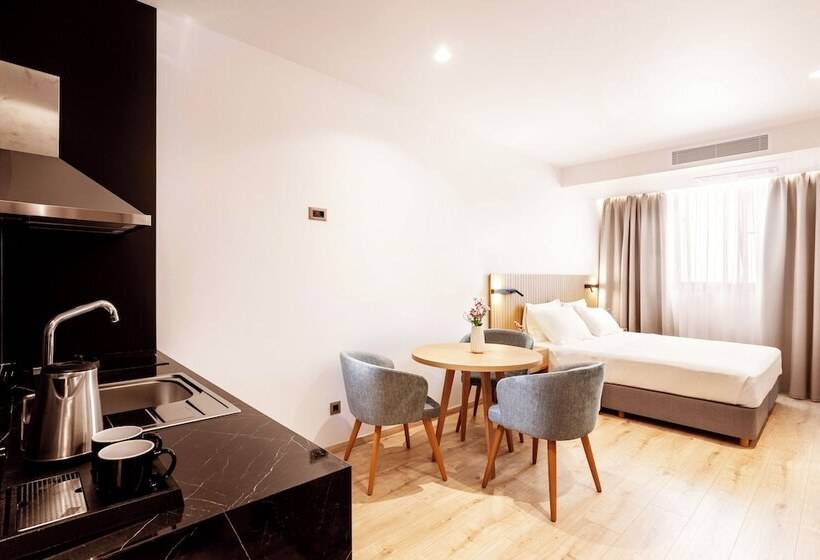 ホテル Days City Suites Athens