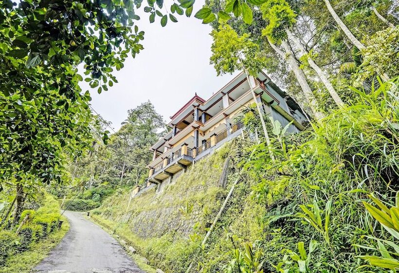 בית מלון כפרי D'jamus Resort Telaga Ngebel By Oyo