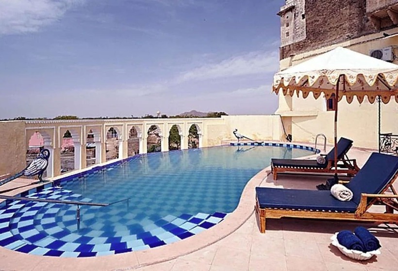 فندق Fort Barli   A 16th Century Castle