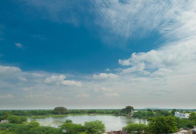 فندق Fort Barli   A 16th Century Castle
