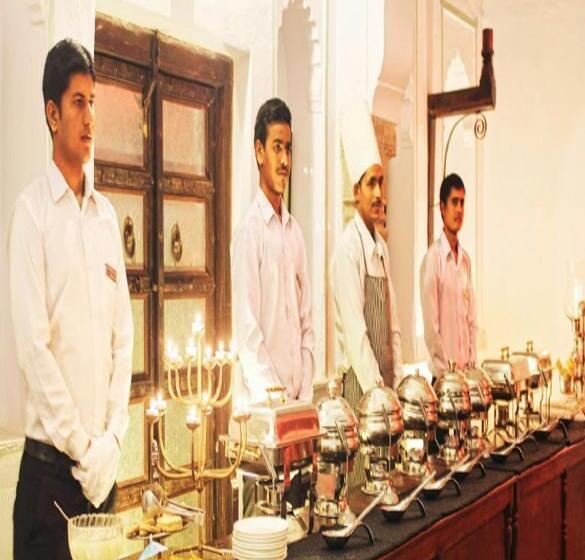 فندق Fort Barli   A 16th Century Castle