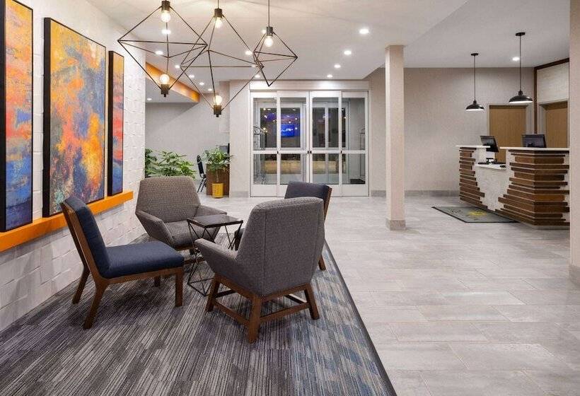 Отель Hawthorn Extended Stay By Wyndham Williston Burlington