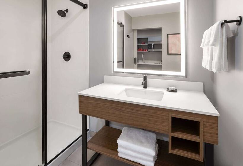 Отель Hawthorn Extended Stay By Wyndham Williston Burlington