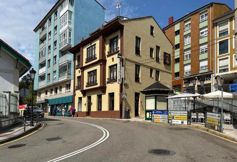 ホテル Hostal María Felisa