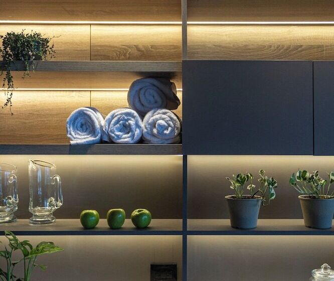 فندق Howard Johnson Plaza La Ribera