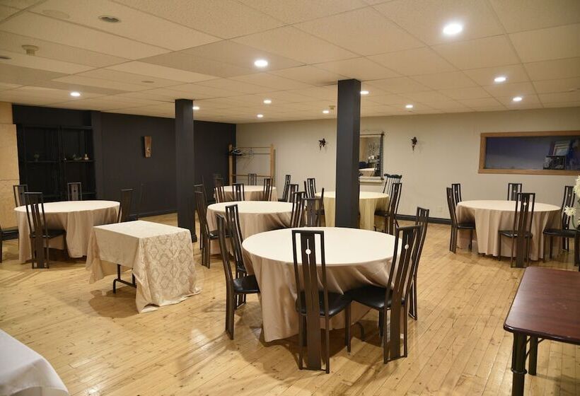 فندق Inn On The Lake