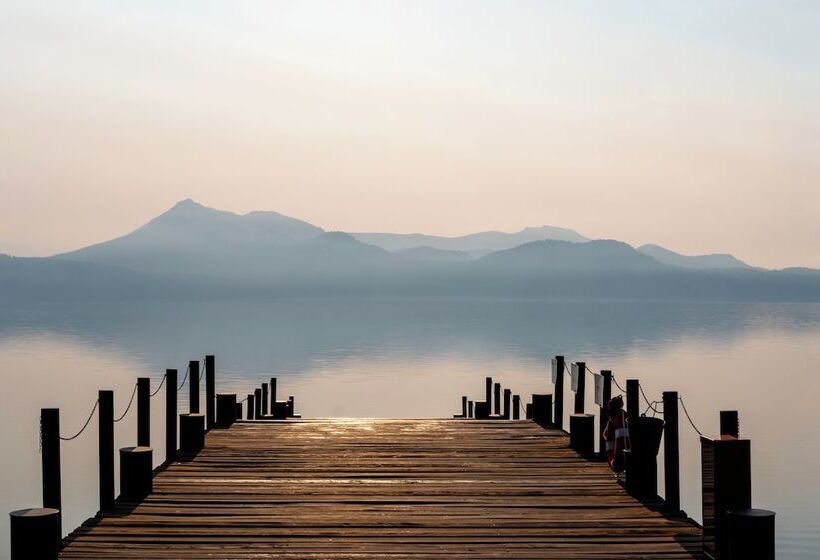 فندق Isla Victoria   Folk Camp