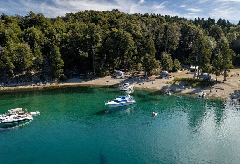 فندق Isla Victoria   Folk Camp