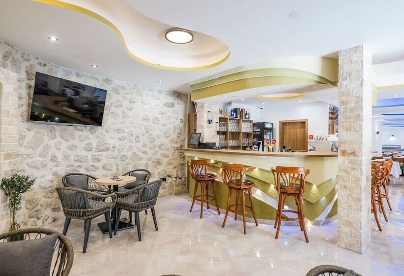 ホテル Kanjon Zrmanje