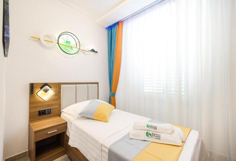 ホテル Kanjon Zrmanje