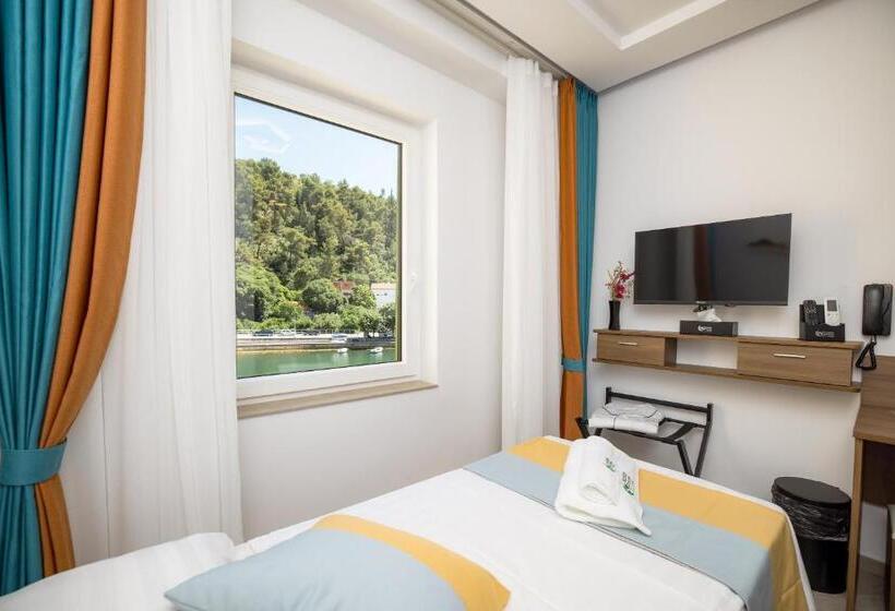 ホテル Kanjon Zrmanje