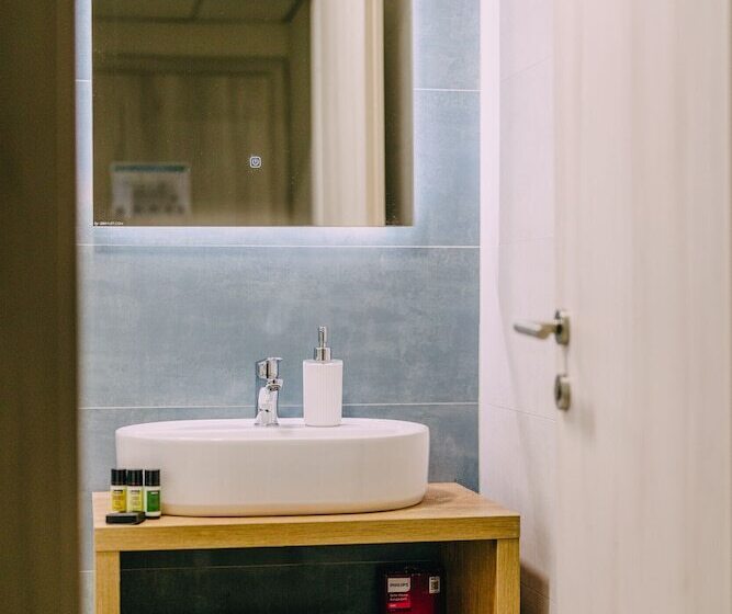 בית מלון כפרי Kul In Ablana