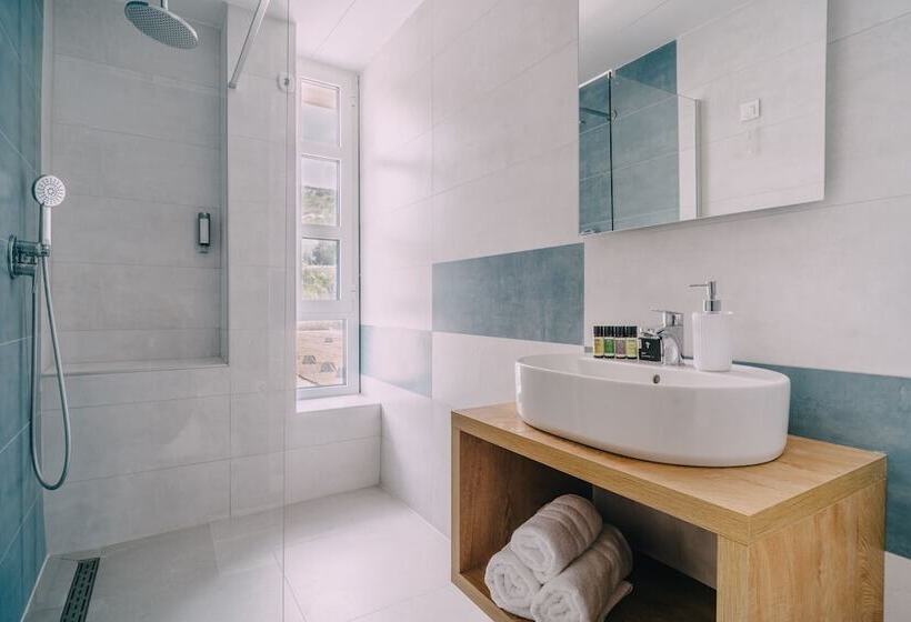 בית מלון כפרי Kul In Ablana