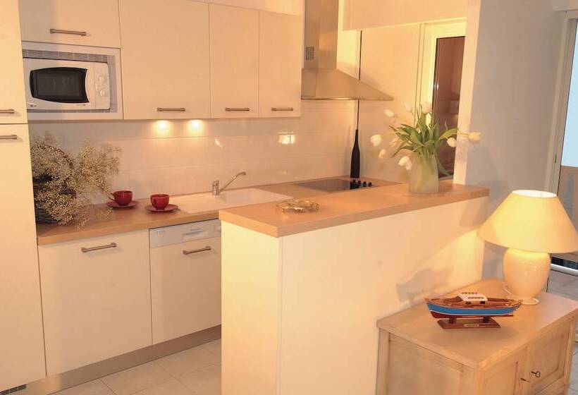 هتل Lagrange Vacances Villa D Este