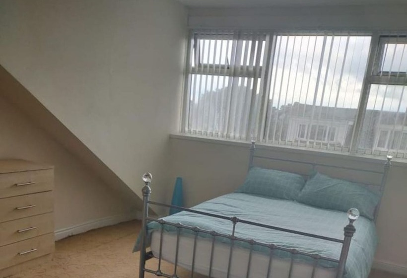 בית מלון כפרי Female Only Room