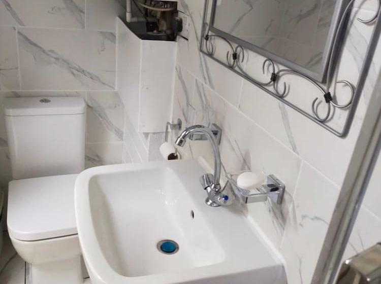 בית מלון כפרי Female Only Room