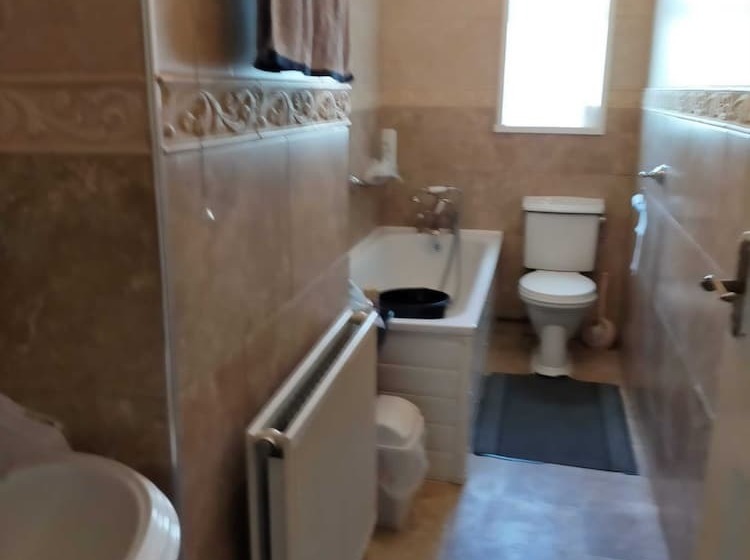 בית מלון כפרי Female Only Room