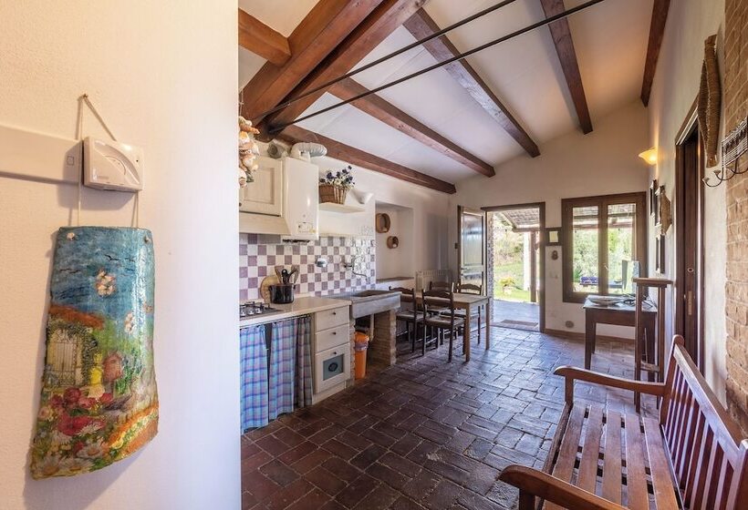 فندق ريفى Agriturismo Podere Binacco