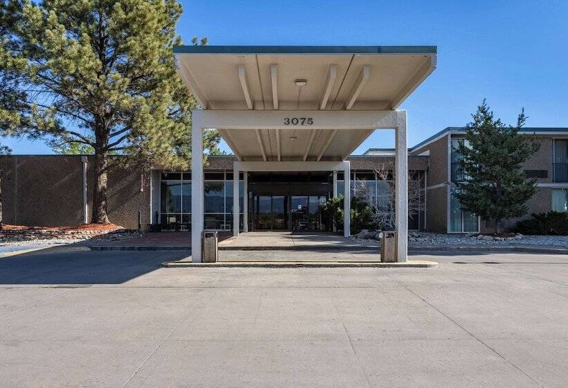 فندق Suburban Studios Canon City