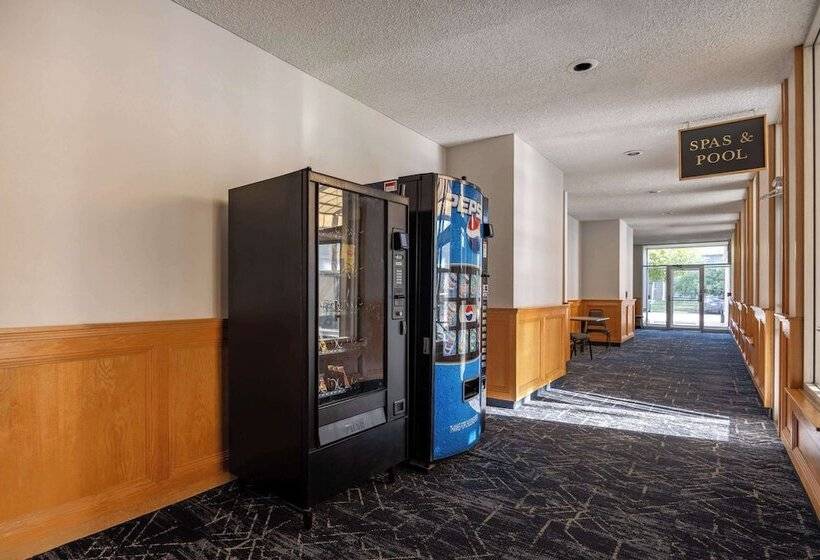 فندق Suburban Studios Canon City