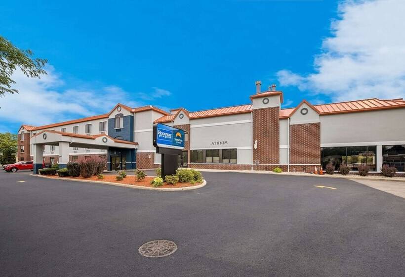 ホテル Suburban Studios Milwaukee Airport