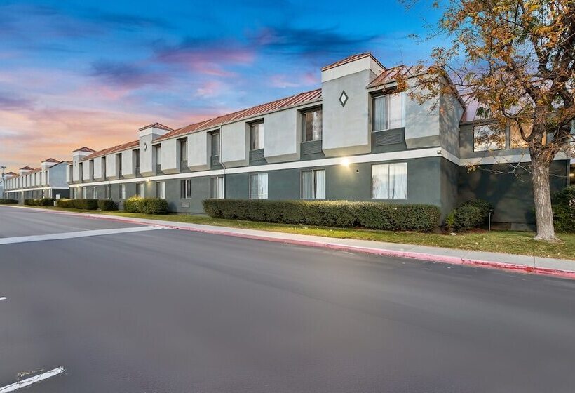 בית מלון כפרי Suburban Studios Salt Lake City Airport